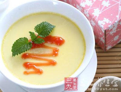 白木耳鸡蛋羹