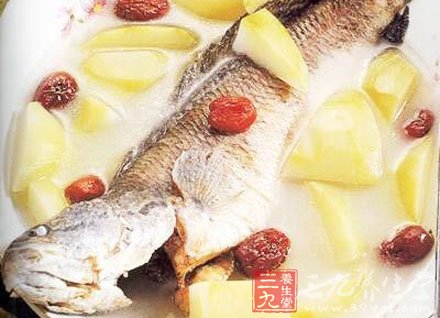 山楂山药鲤鱼汤