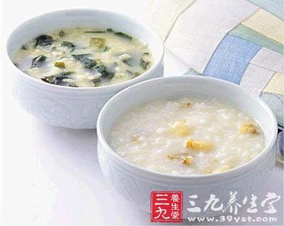 防治咳嗽食疗药粥杏仁粥