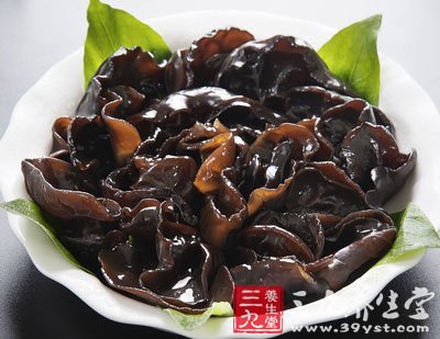 冬季養(yǎng)生要多吃黑食