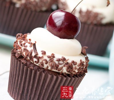 美食诱惑 这样吃甜点不会胖