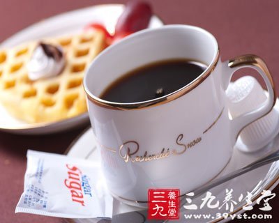 美女们教你怎样喝咖啡