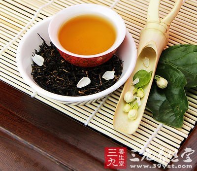 绿茶中的精品 崂山茶