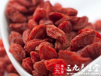 補(bǔ)血飯中放點(diǎn)枸杞