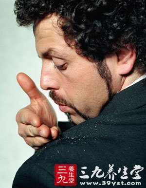 头皮屑多是什么原因精神紧张胃肠功能障碍