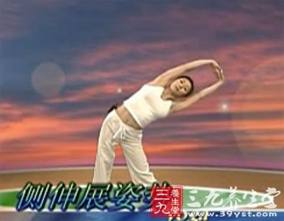 瑜伽视频教程初级 清晨瑜伽唤醒全身