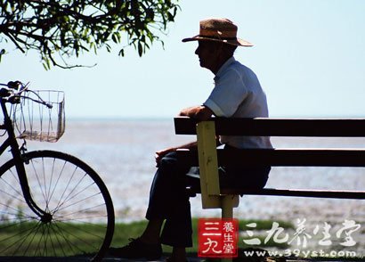 老人早搏怎么办