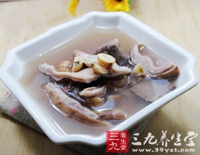 吃什么養(yǎng)胃雙魚湯