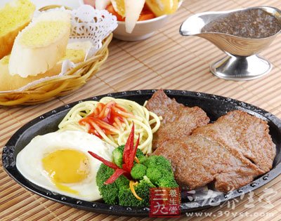 薰衣草沙朗牛排