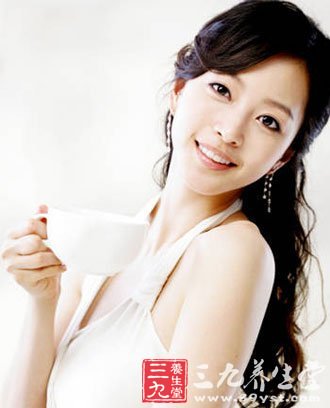 多喝水有什么好处 喝水忌9误区(2)