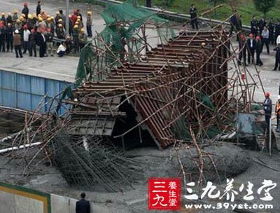 资阳沱江三桥坍塌 怎防坍塌事故发生致人伤亡
