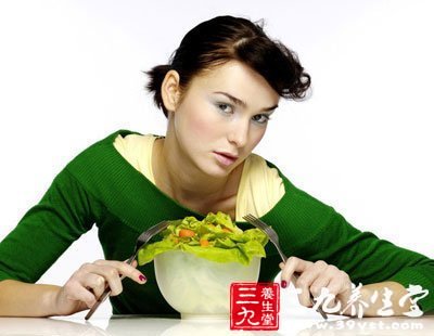 口臭的原因和治疗方法 10种食物祛除口臭