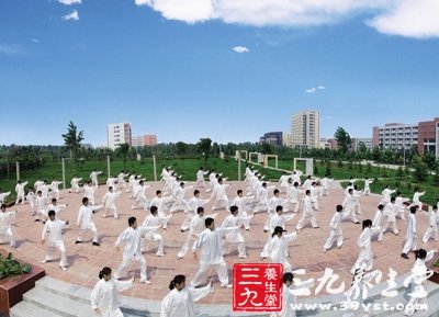 初练太极拳 小心四个误区(4)