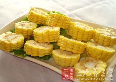 夏季早餐食譜四：煮玉米+蛋花胡蘿卜絲粥=清新的口氣