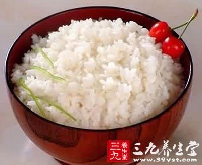 将变质食物加热加压后再吃