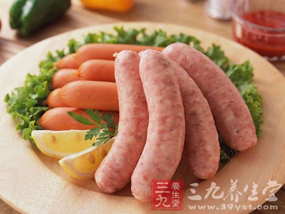 长期大量摄入红肉和熟肉制品容易得癌症