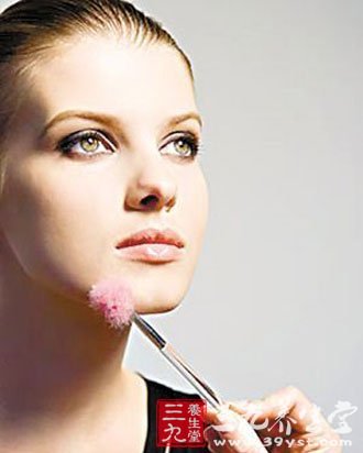 中医养生讲坛脾胃湿热 三中医方法可调理