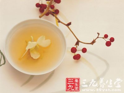 藥膳治療空調(diào)病桑菊浙貝茶