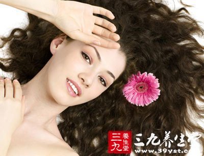 <em>头发干枯怎么办</em> 五方式洗<em>掉</em>健康-三九养生堂