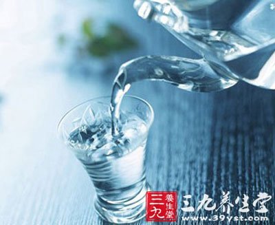 鹽水治療腳氣