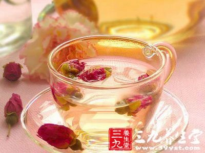 玫瑰花茶缓解经期抑郁