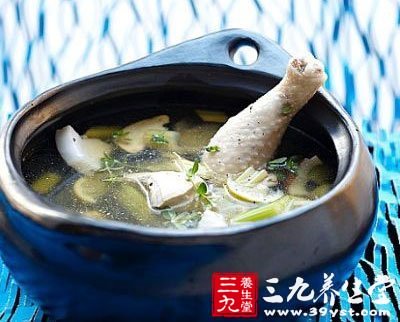 防癌食谱沙参玉竹炖乳鸽