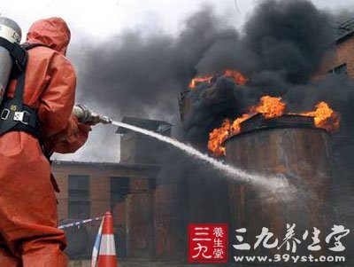 鲁西化工爆炸暂无伤亡 详解遇到爆炸该怎么办