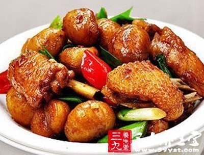 雞肉栗子補血養(yǎng)身