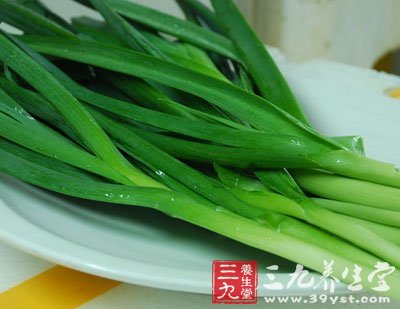 生吃韭菜有什么功效与作用