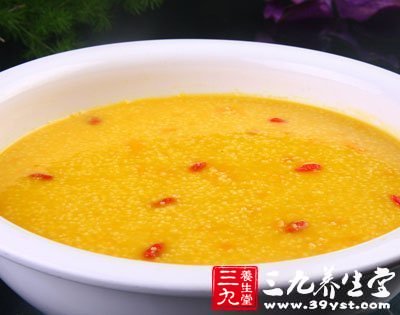 南瓜小米粥養(yǎng)胃