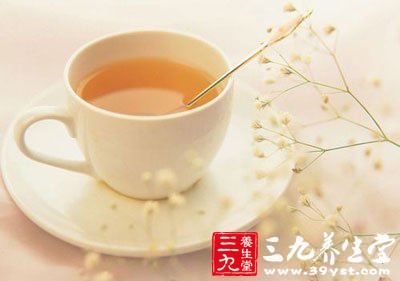 乌龙茶是一类介于红绿茶之间的半发酵茶