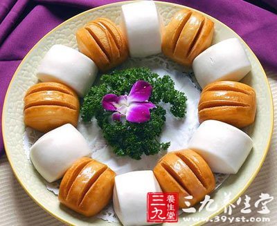 肠胃不好吃豆蔻馒头