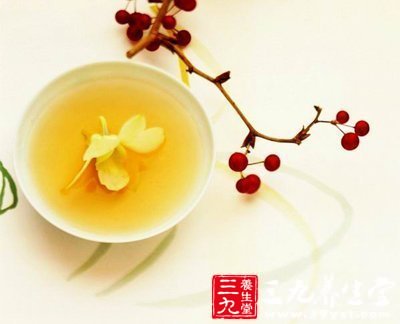 夏季喝藿香茶