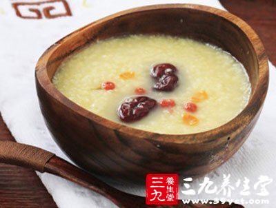 合欢花粥有较好的强身作用