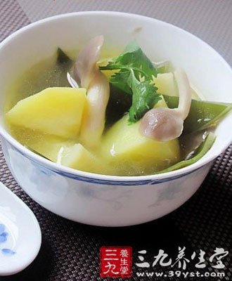 妊娠期糖尿病的食谱：汤以素汤为主，少食排骨、骨头汤