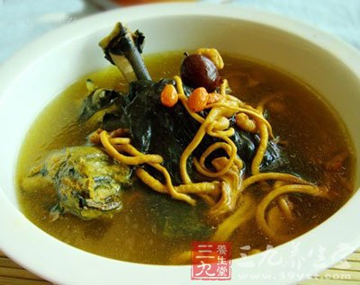 肺结核患者吃什么好得快 虫草乌鸡