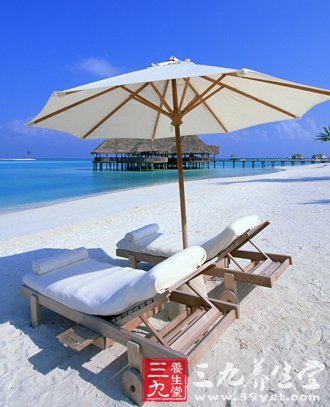 燥热秋季 谨防染上干燥综合症