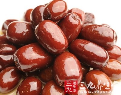 女性常食紅棗補(bǔ)血養(yǎng)顏緩解痛經(jīng)