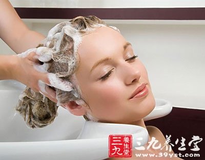 超九成洗发水含硅油 说说如何正确挑选洗发水