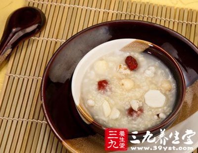 秋季飲食注意營養(yǎng)