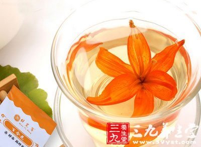 百合中含有一定的润肤成分