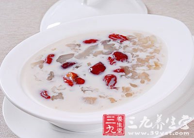 林蛙油的食用方法 4吃法既美味又養(yǎng)生