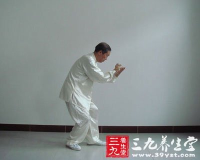 杨式太极拳 88式太极第四段动作如何练习-三九