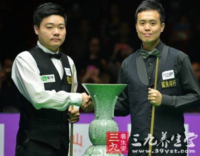 丁俊晖绝杀傅家俊 打台球的好处有哪些