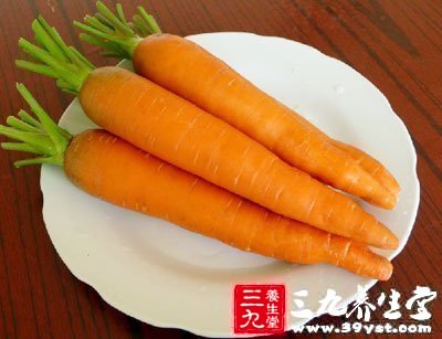 喝酒的时候千万不能吃胡萝卜