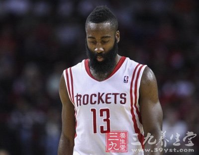 哈登假摔被罚 打篮球哪些安全隐患要注意