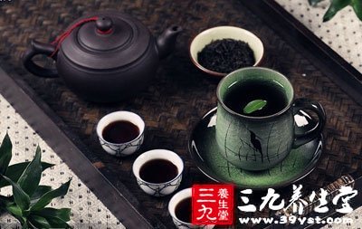 所谓生茶是指杀青后不经揉捻而直接烘干的烘青绿茶