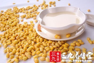 豆?jié){適用于：肺病導(dǎo)致的咳嗽