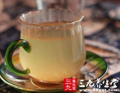 吃茯苓柚子飲潤肺