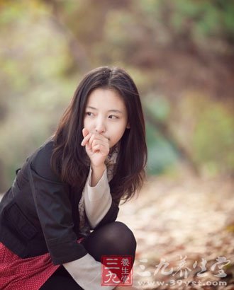 积极与他人交往